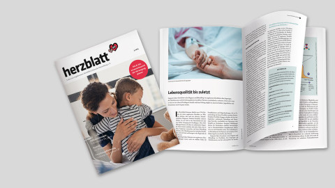 Titelbild und Innenansicht des Magazins "herzblatt", Ausgabe 3/2005