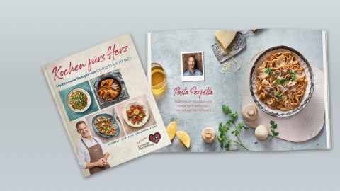Titelbild und eine geöffnete Seite des Kochbuchs